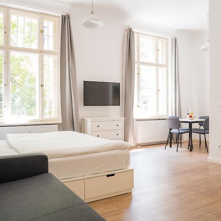 Homaris Apartments Frankfurter Allee Berlin Exteriör bild