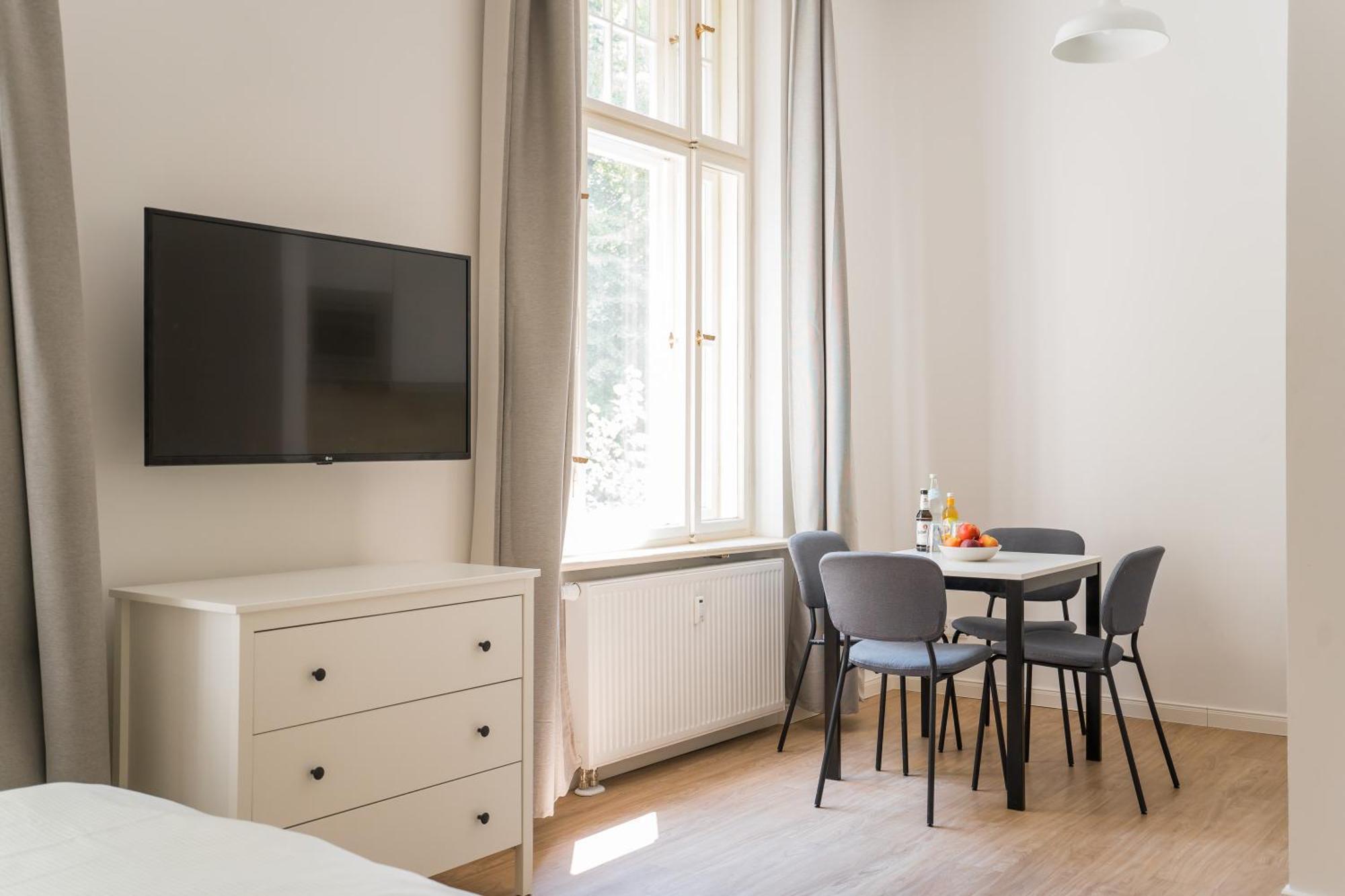 Homaris Apartments Frankfurter Allee Berlin Exteriör bild