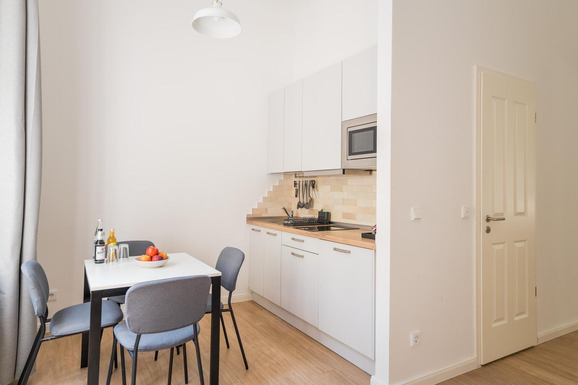 Homaris Apartments Frankfurter Allee Berlin Exteriör bild